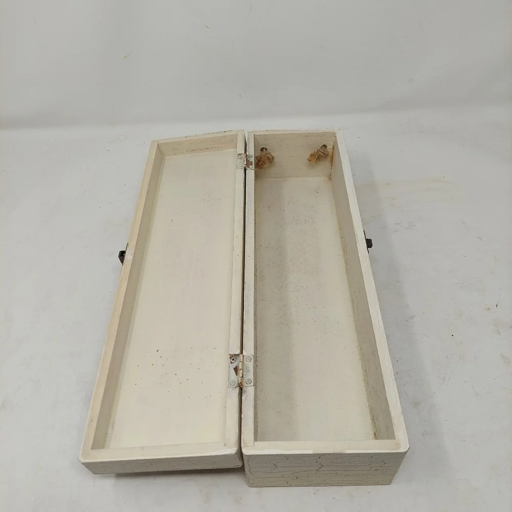 White Wooden Single Wine Bottle Box Clasp Closure Handle Decorative Storage